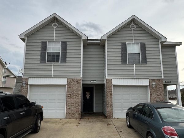 29/31 Inverness Rd, Starkville, MS 39759