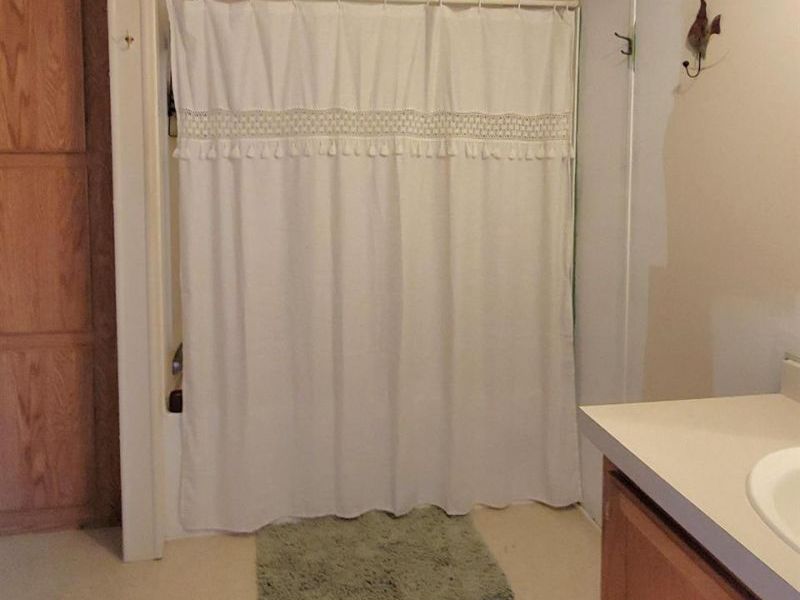 224 Melody Lane, Kelleys Island, OH 43438 Photo 8