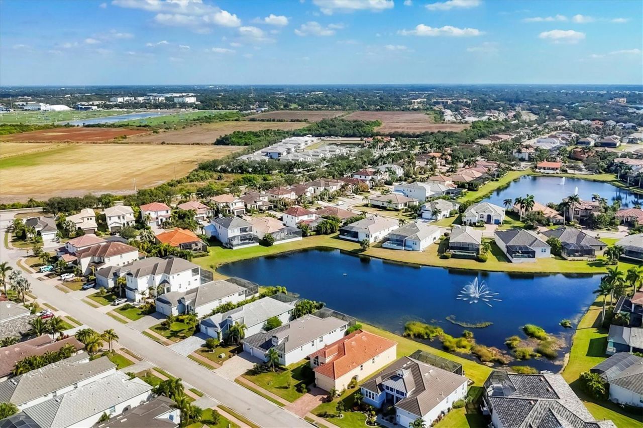 6233 Champions Row Street, Bradenton, FL 34210 Photo