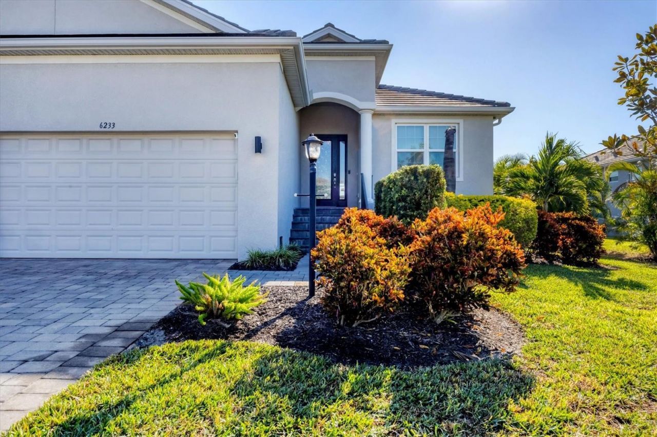 6233 Champions Row Street, Bradenton, FL 34210 Photo