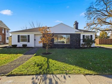 1683 Pagel Avenue, Lincoln Park, MI 48146