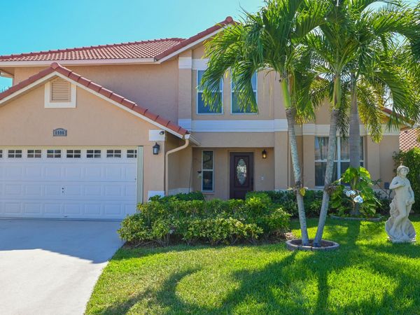 1996 Lake Breeze Court, Wellington, FL 33414