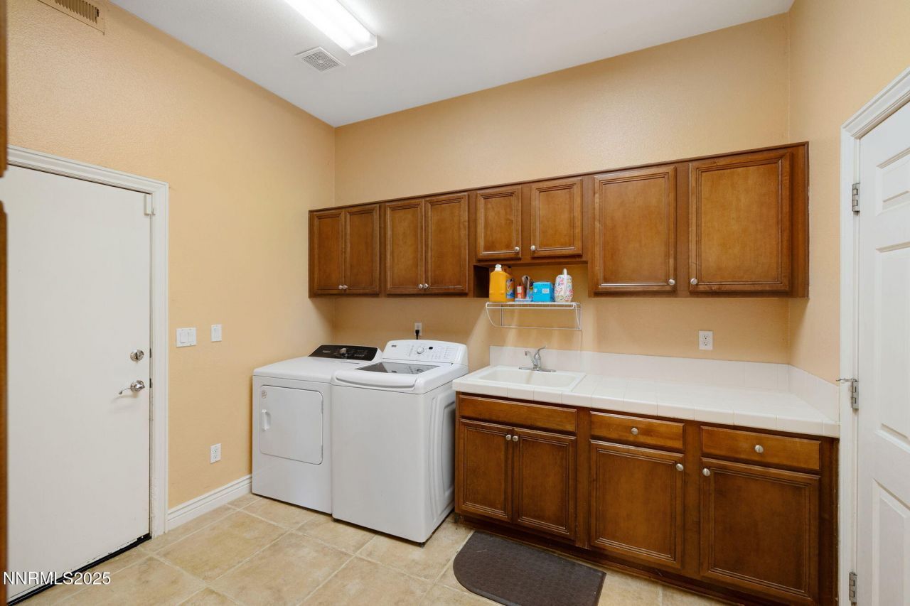 10050 Goler Wash Court, Reno, NV 89521 Photo