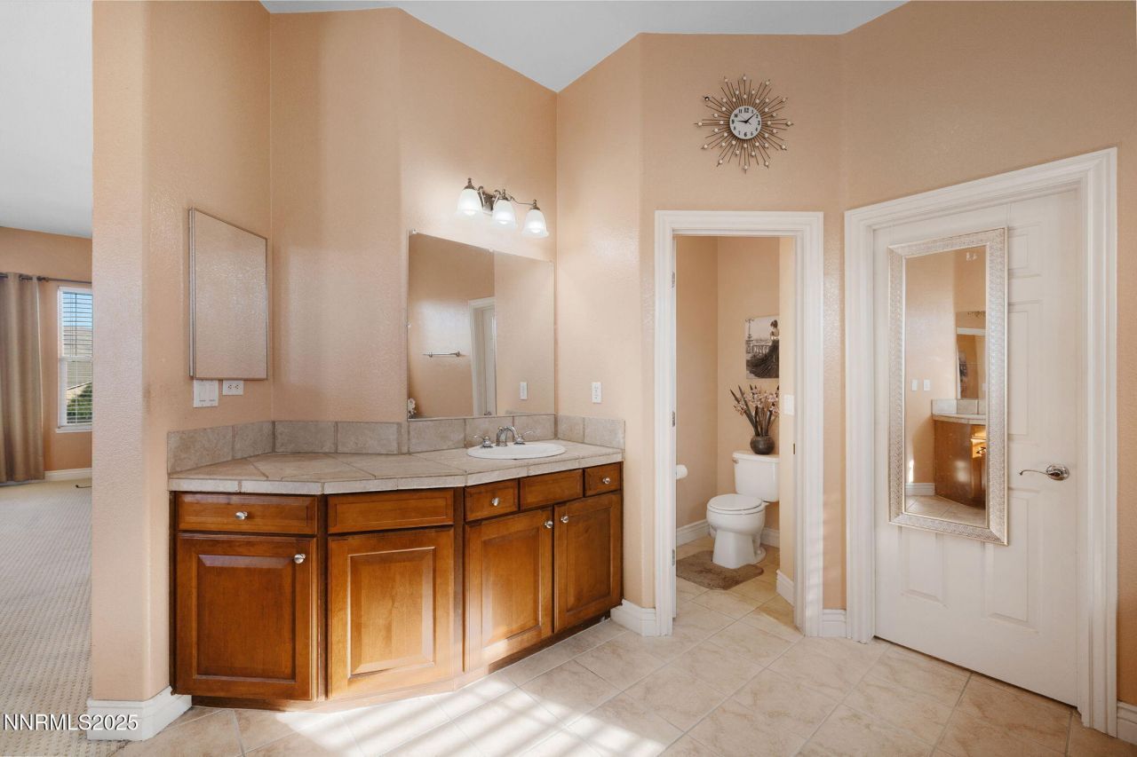 10050 Goler Wash Court, Reno, NV 89521 Photo