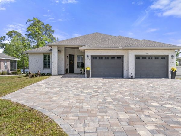 862 Bay Grove Road, Freeport, FL 32439