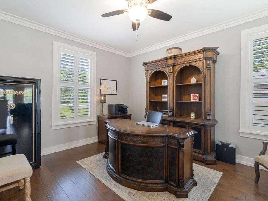 Property Image 32