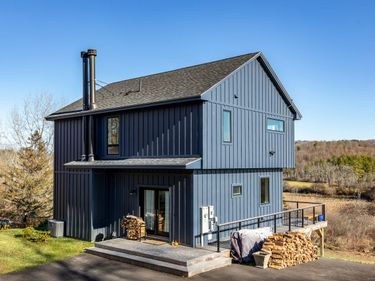 202 Sharon Valley, Sharon, CT 06069