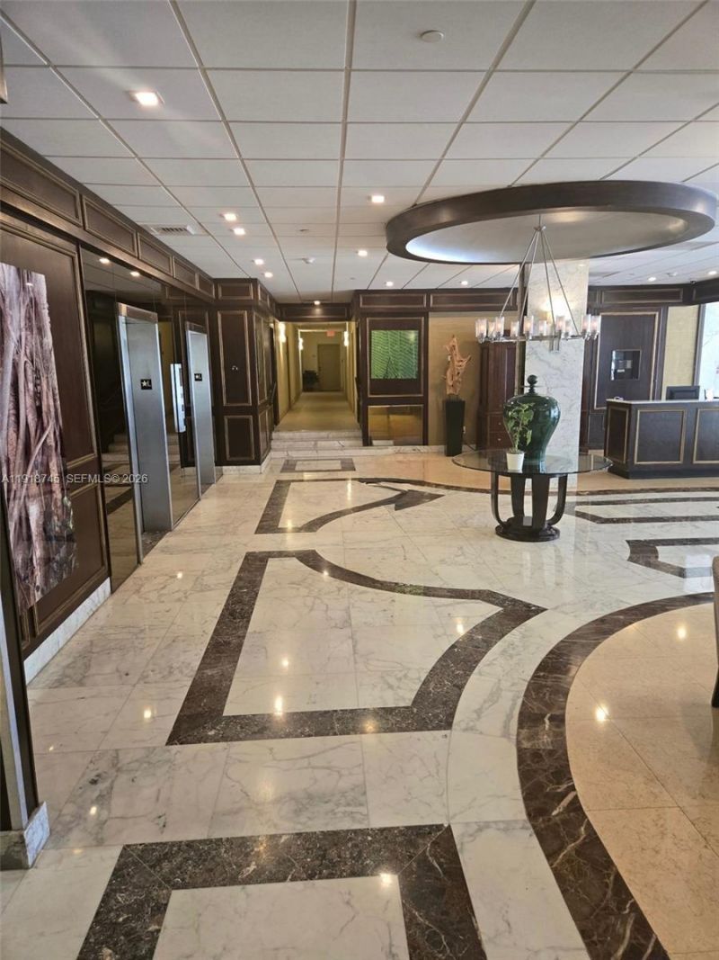 625 Biltmore Way, Unit 805, Coral Gables, FL 33134 Photo