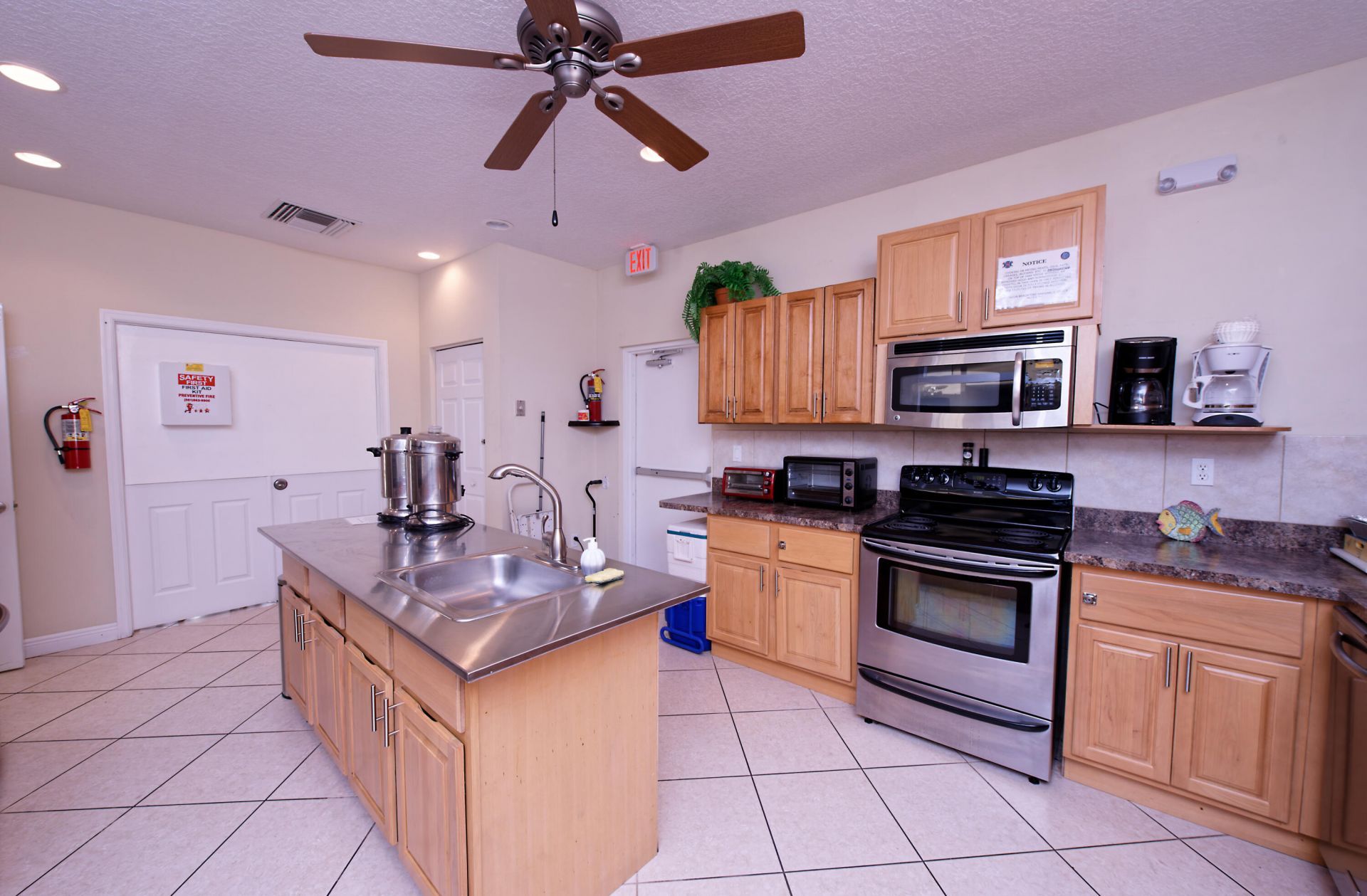 632 Snug Harbor Drive, Unit D15, Boynton Beach, FL 33435 Photo