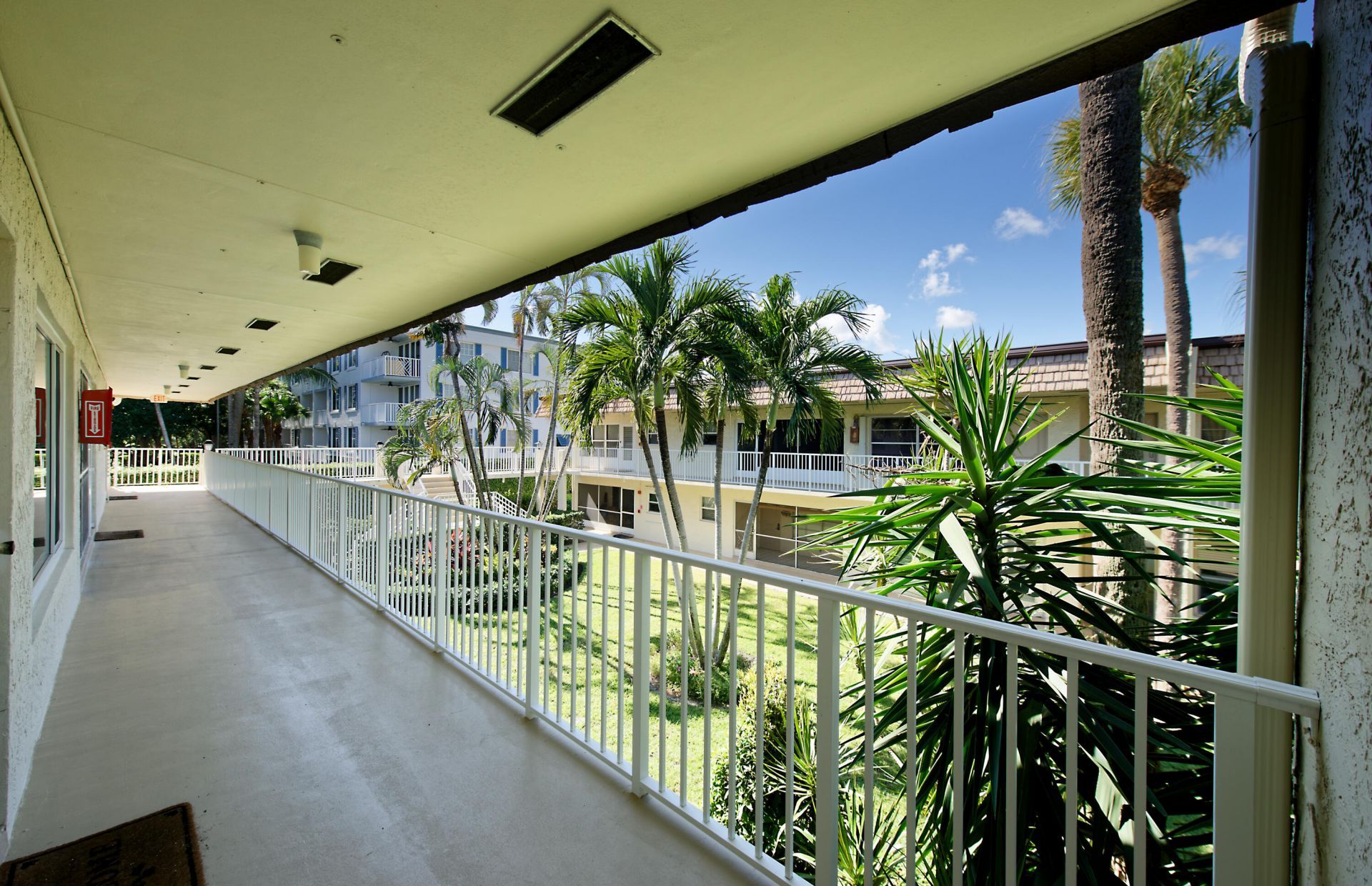 632 Snug Harbor Drive, Unit D15, Boynton Beach, FL 33435 Photo
