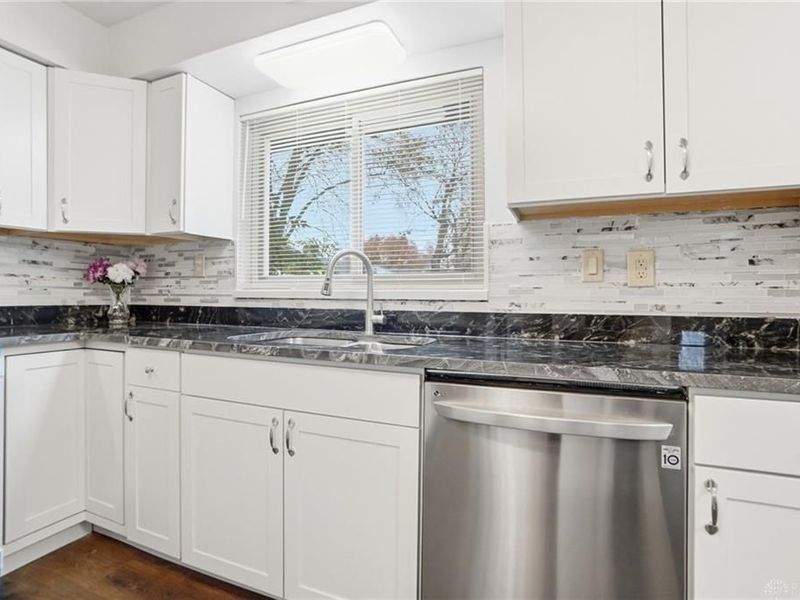 4008 Ackerman Boulevard, Kettering, OH 45429 Photo 18