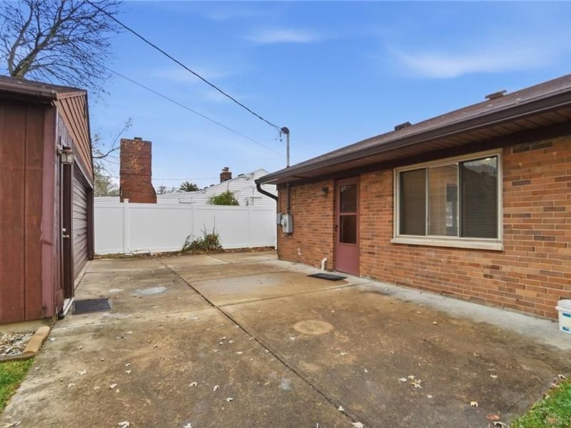 4008 Ackerman Boulevard, Kettering, OH 45429 Photo 38