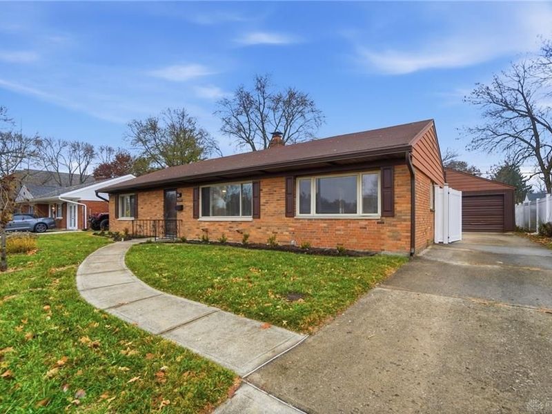 4008 Ackerman Boulevard, Kettering, OH 45429 Photo 4