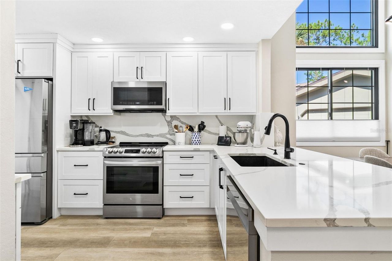 5631 Pipers Waite, Unit 12, Sarasota, FL 34235 Photo