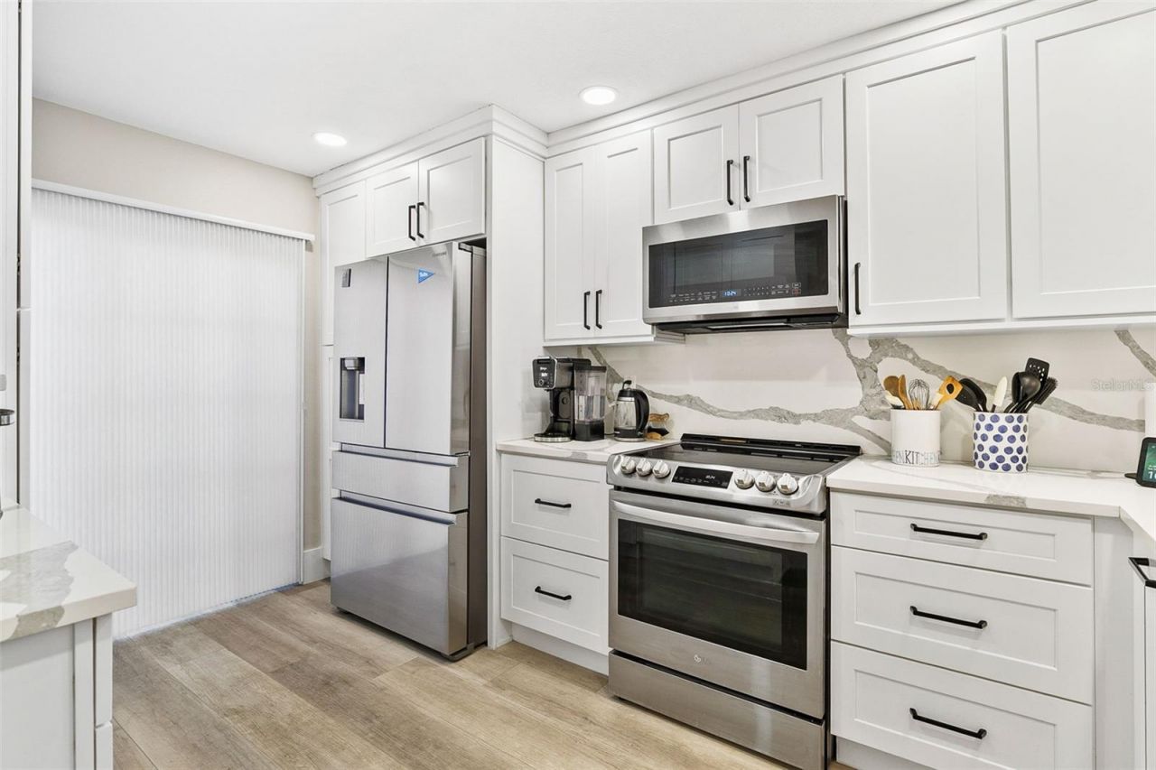 5631 Pipers Waite, Unit 12, Sarasota, FL 34235 Photo