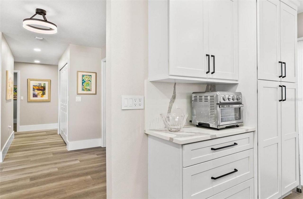 5631 Pipers Waite, Unit 12, Sarasota, FL 34235 Photo