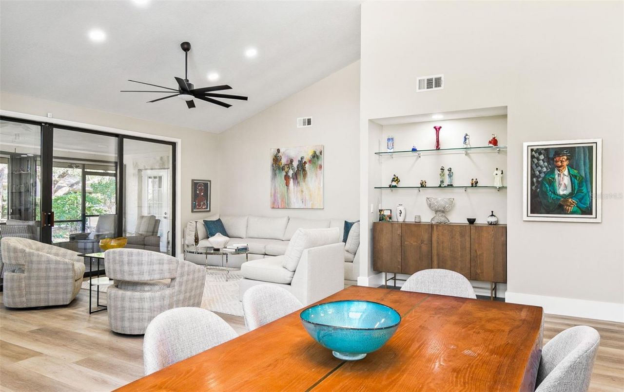 5631 Pipers Waite, Unit 12, Sarasota, FL 34235 Photo