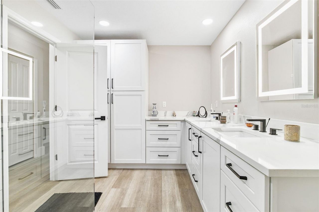 5631 Pipers Waite, Unit 12, Sarasota, FL 34235 Photo