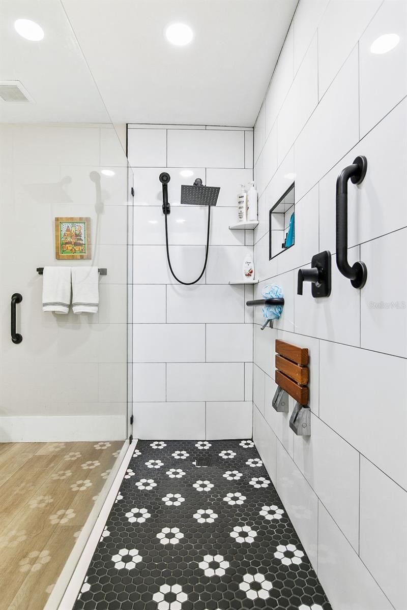 5631 Pipers Waite, Unit 12, Sarasota, FL 34235 Photo