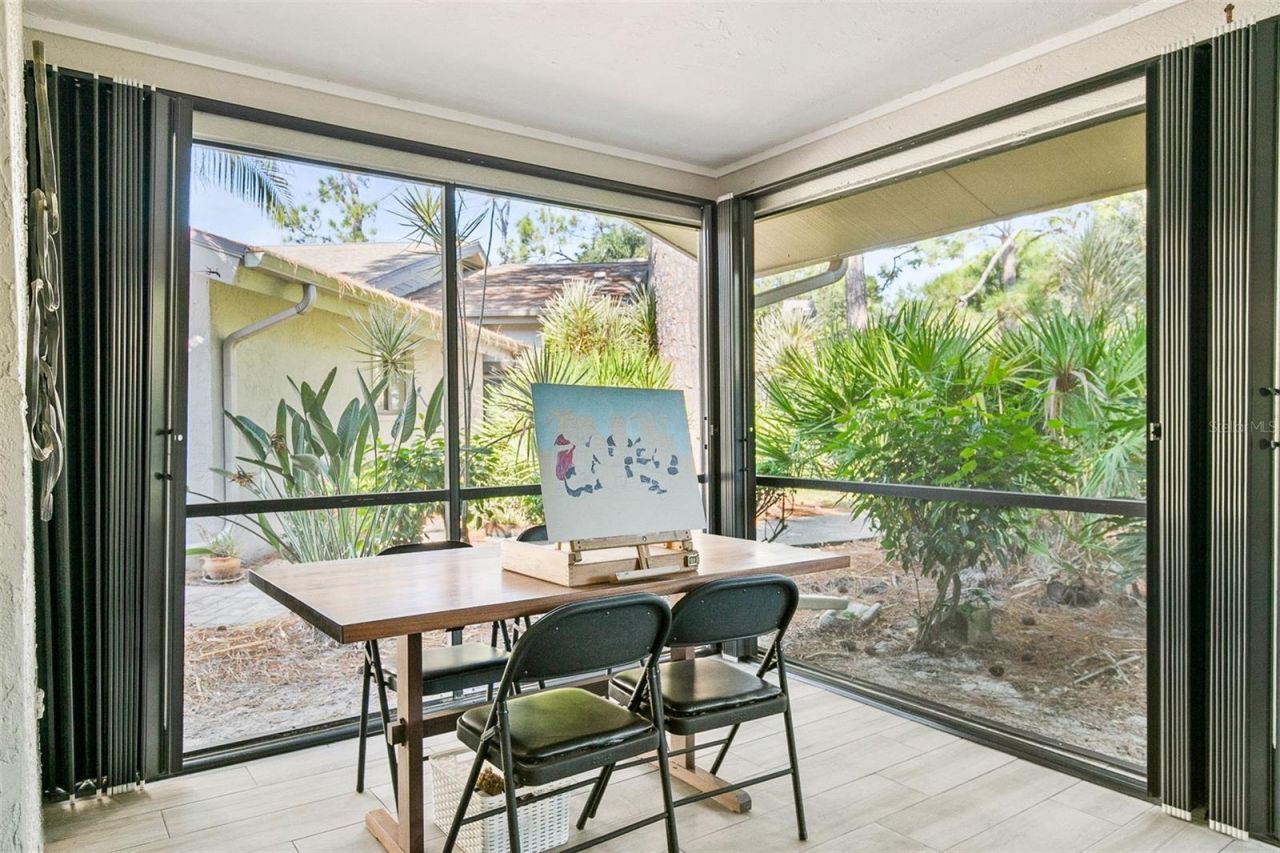 5631 Pipers Waite, Unit 12, Sarasota, FL 34235 Photo