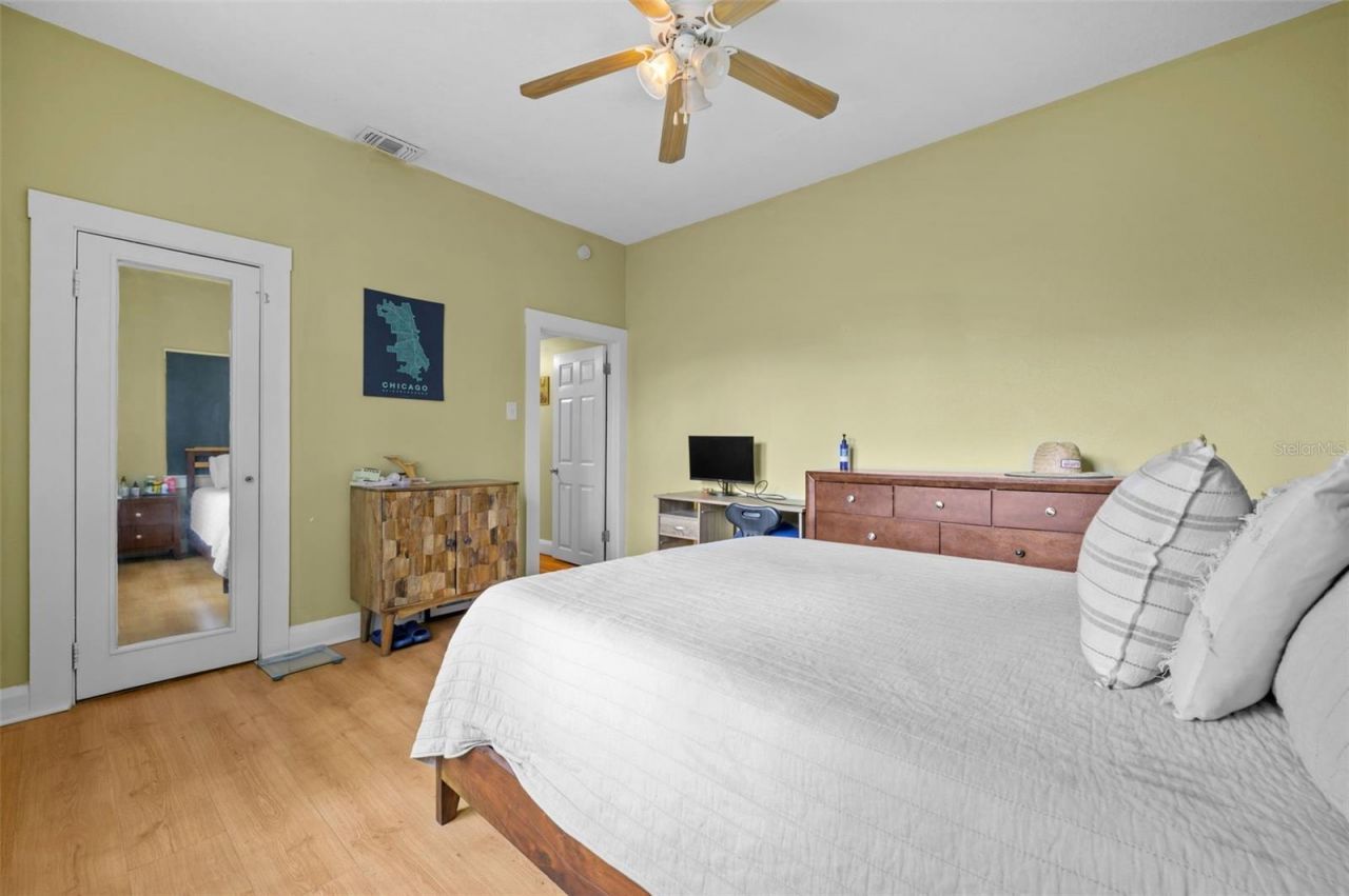 1304 E 32nd Avenue, Tampa, FL 33603 Photo