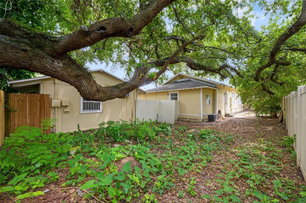 1304 E 32nd Avenue, Tampa, FL 33603 Photo