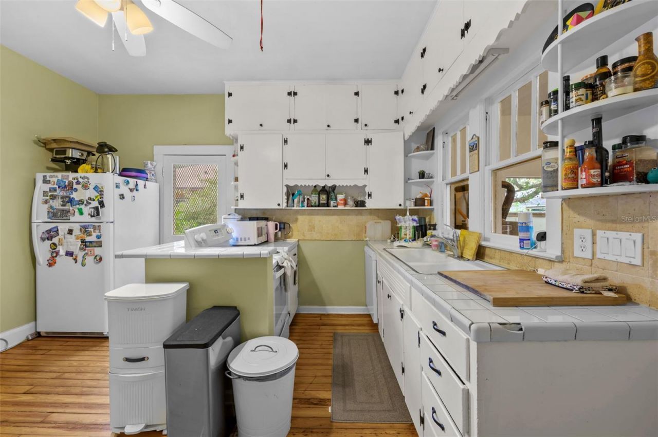 1304 E 32nd Avenue, Tampa, FL 33603 Photo