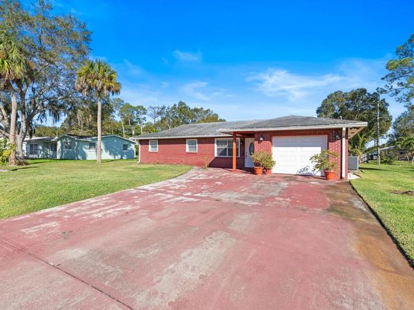 7406 Salerno Road, Fort Pierce, FL 34951