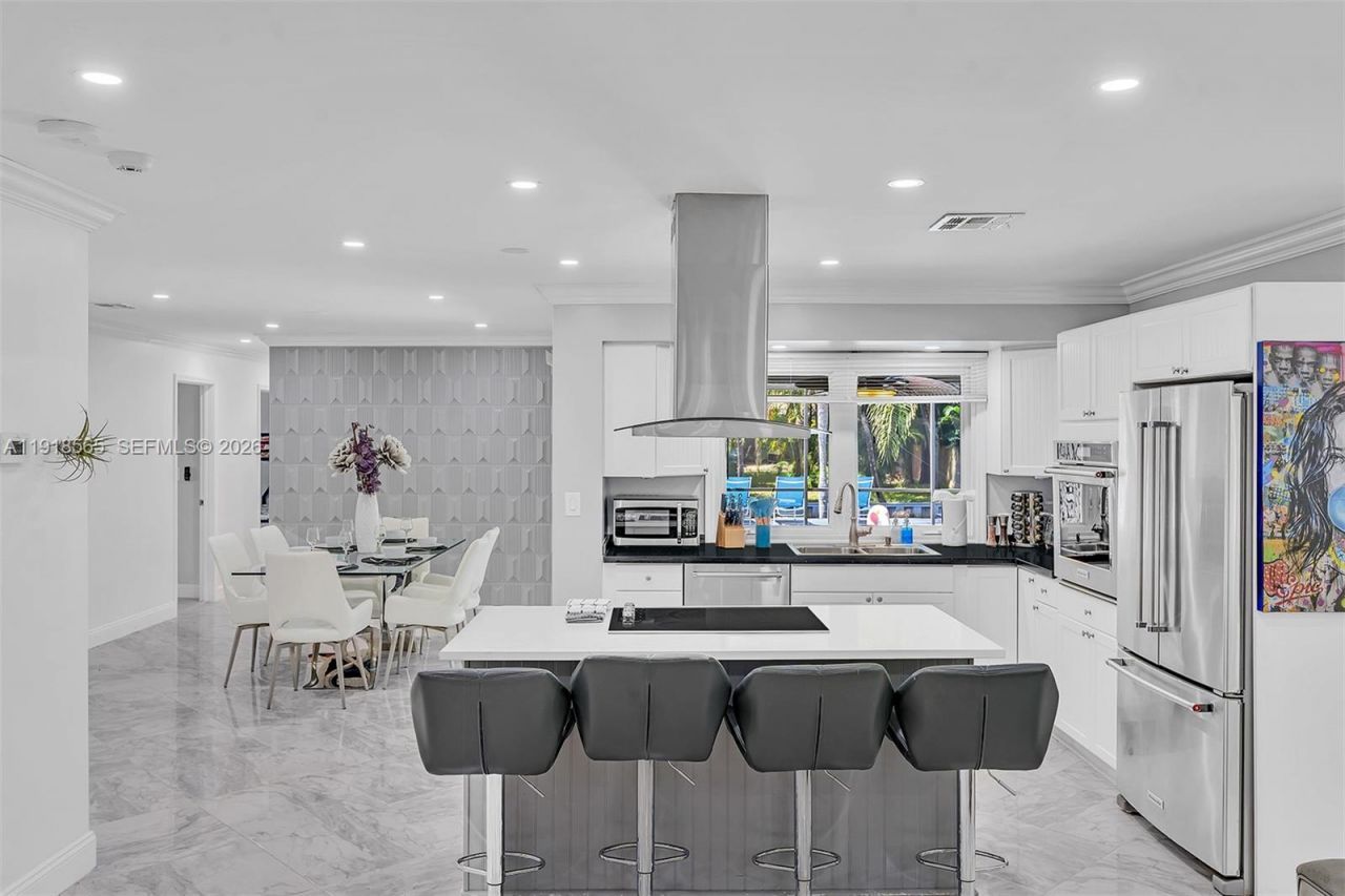 2191 SW 27th Ln, Fort Lauderdale, FL 33312 Photo