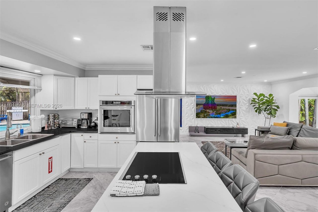 2191 SW 27th Ln, Fort Lauderdale, FL 33312 Photo