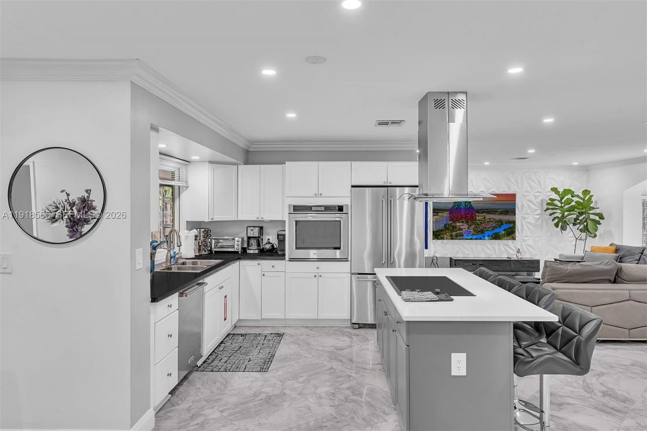 2191 SW 27th Ln, Fort Lauderdale, FL 33312 Photo