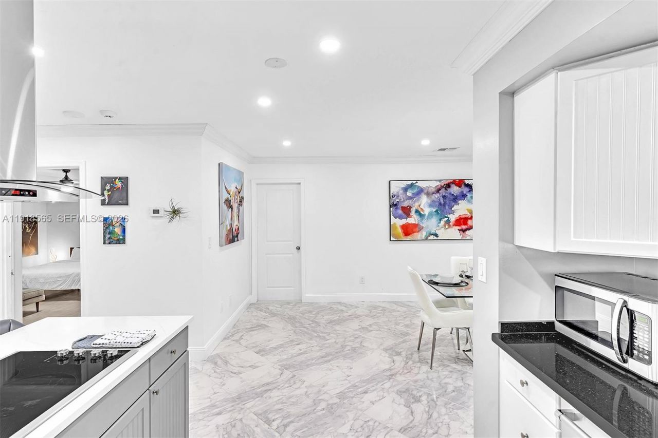 2191 SW 27th Ln, Fort Lauderdale, FL 33312 Photo