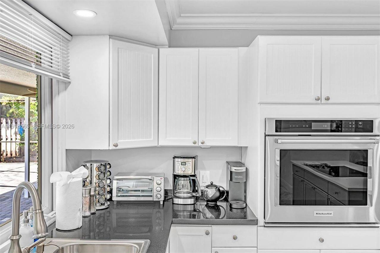 2191 SW 27th Ln, Fort Lauderdale, FL 33312 Photo