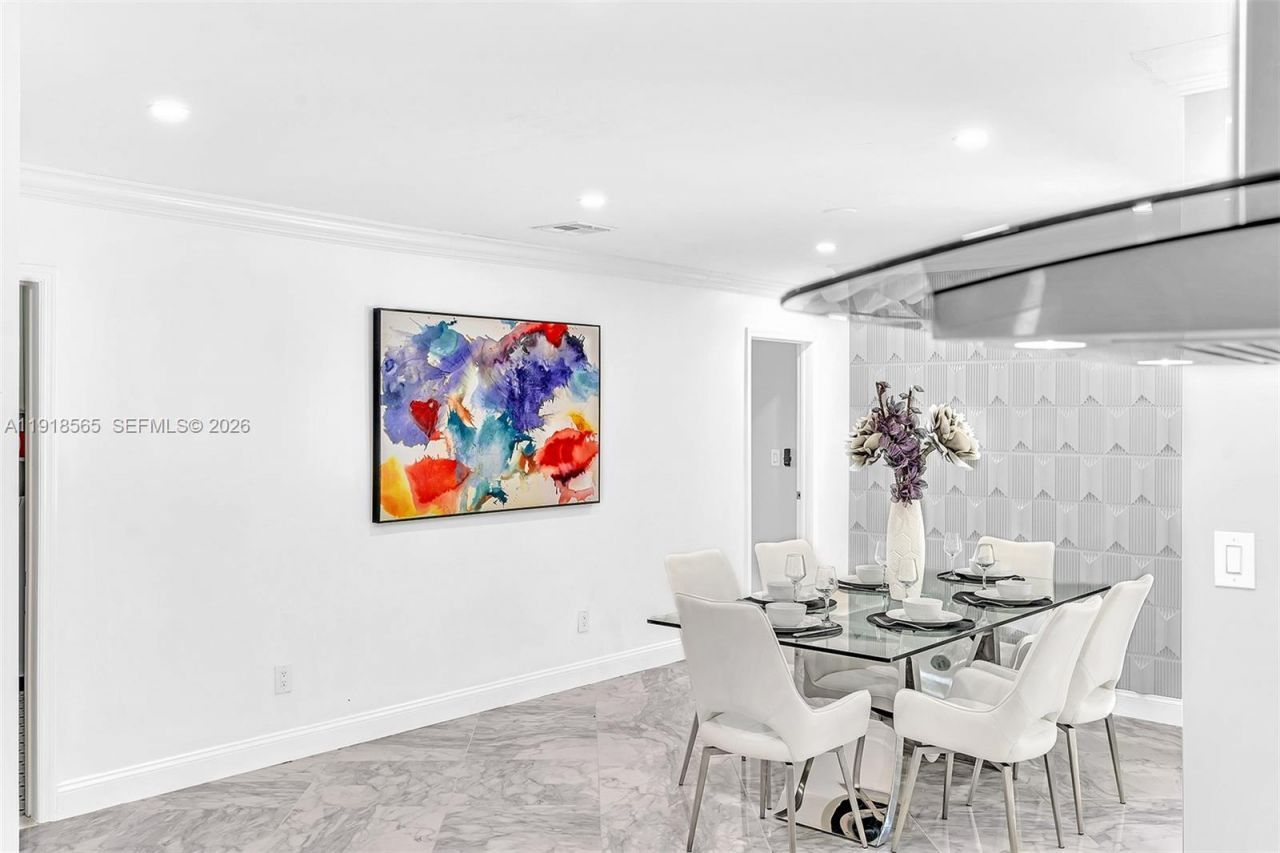 2191 SW 27th Ln, Fort Lauderdale, FL 33312 Photo