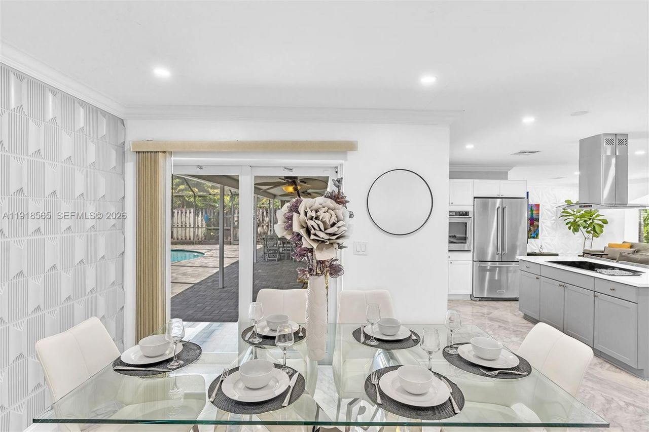 2191 SW 27th Ln, Fort Lauderdale, FL 33312 Photo