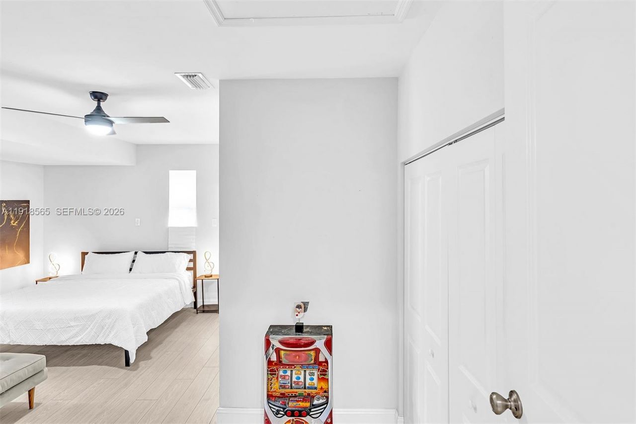 2191 SW 27th Ln, Fort Lauderdale, FL 33312 Photo