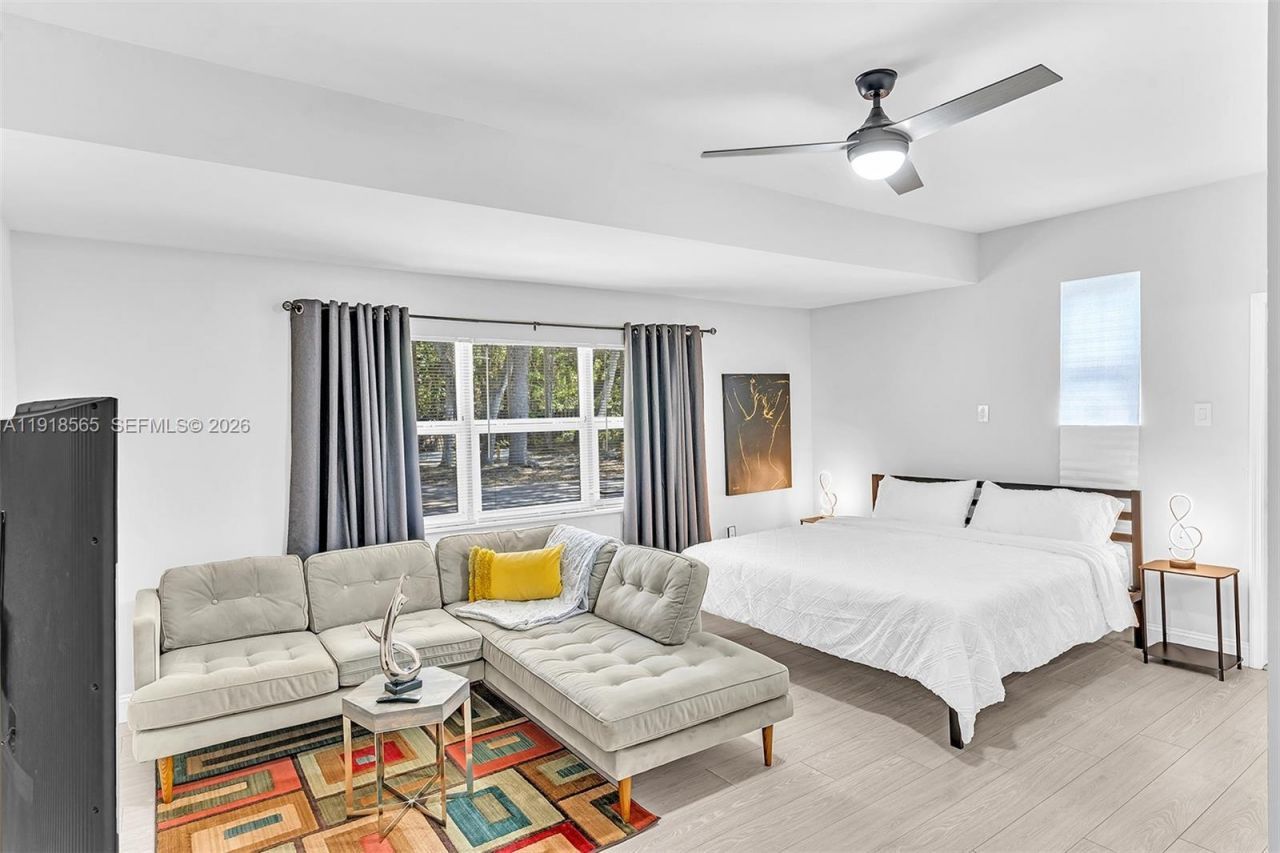 2191 SW 27th Ln, Fort Lauderdale, FL 33312 Photo