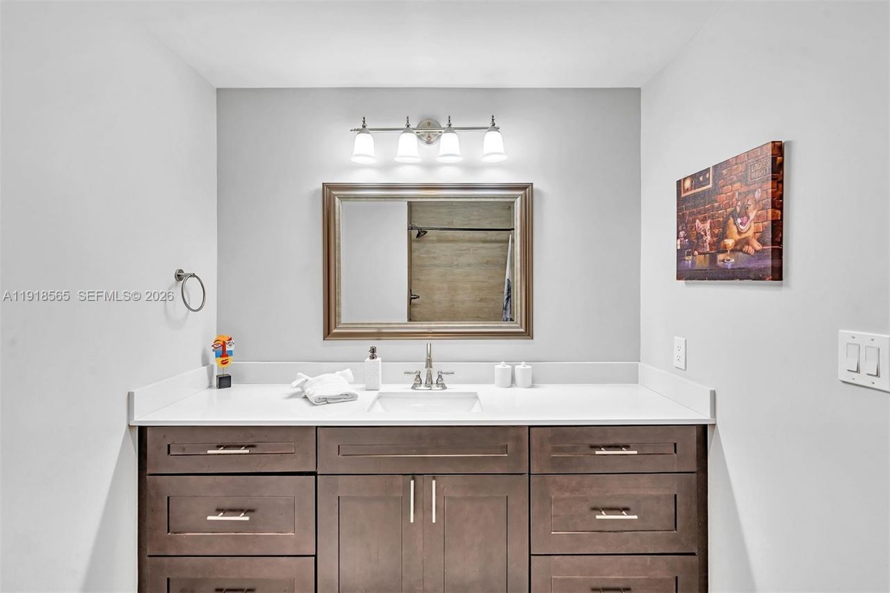 2191 SW 27th Ln, Fort Lauderdale, FL 33312 Photo