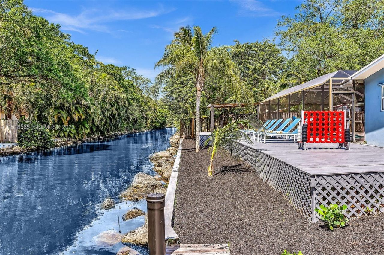 2191 SW 27th Ln, Fort Lauderdale, FL 33312 Photo