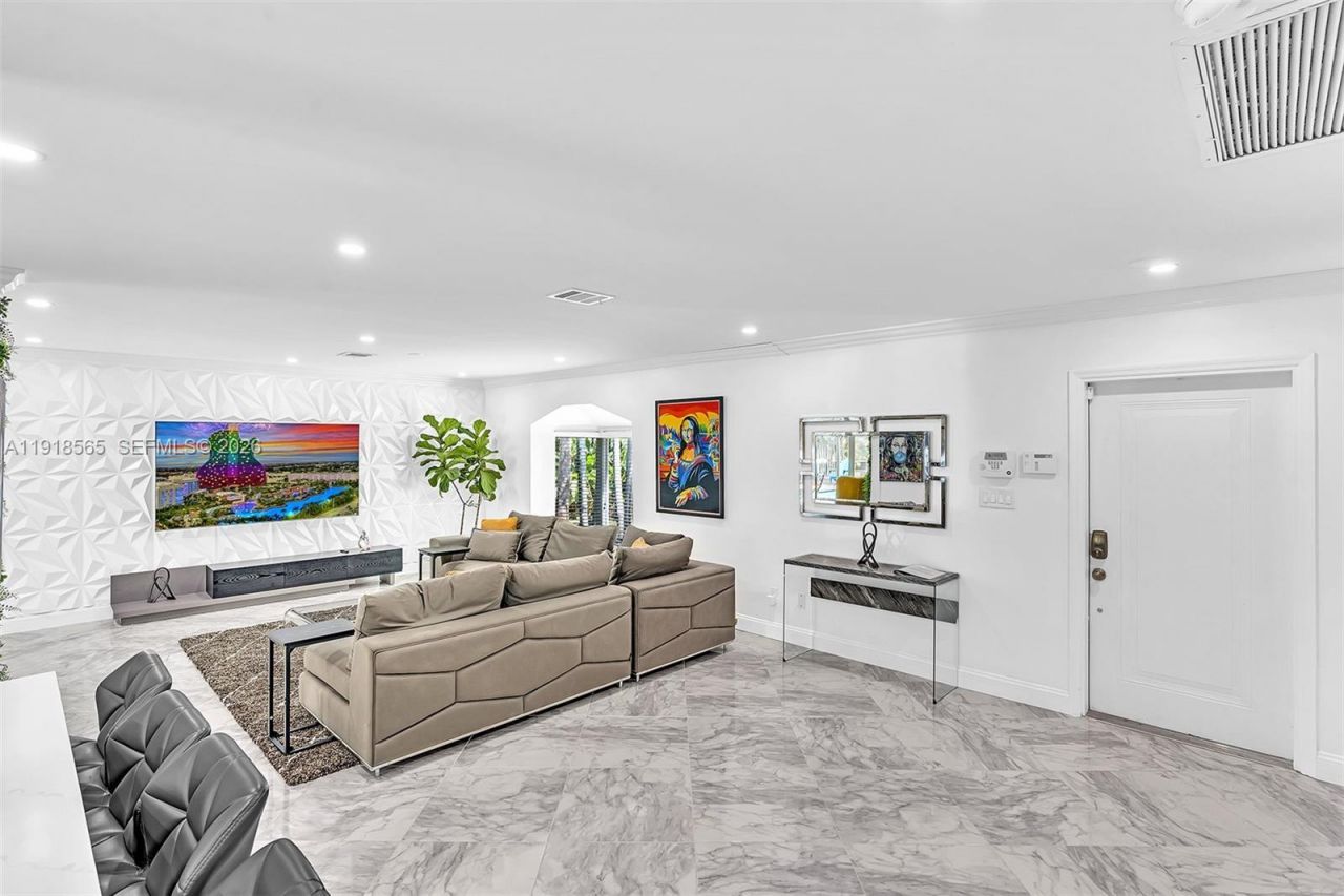 2191 SW 27th Ln, Fort Lauderdale, FL 33312 Photo