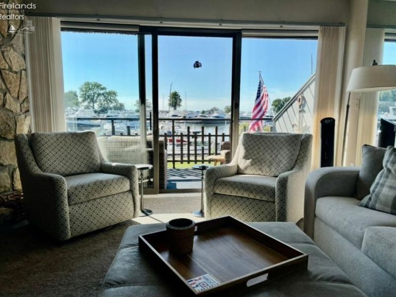 3110 N Marina View Drive, Port Clinton, OH 43452 Photo 13