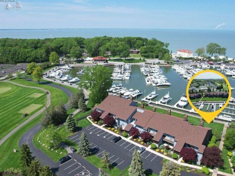 3110 N Marina View Drive, Port Clinton, OH 43452 Photo 2