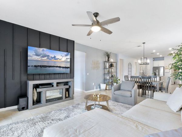 8328 Cinch Way, Lake Worth, FL 33467