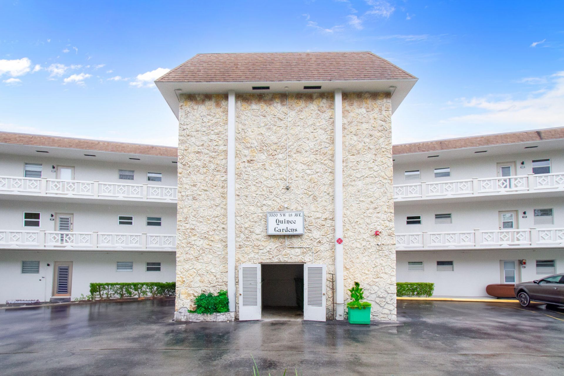 3500 NW 48th, Unit 615, Lauderdale Lakes, FL 33319 Photo