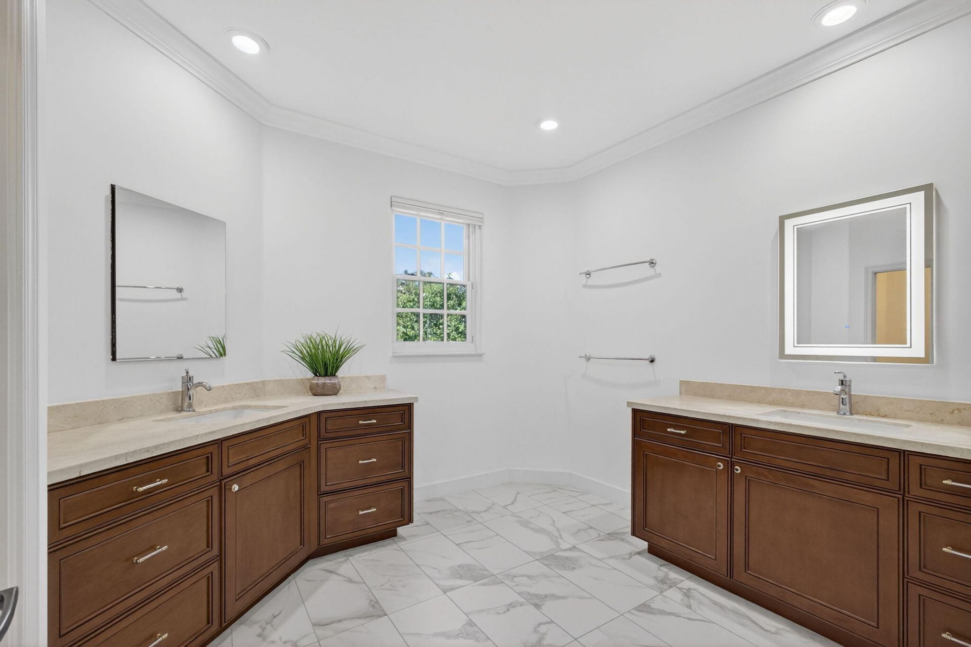 934 Augusta Pointe Drive, Palm Beach Gardens, FL 33418 Photo