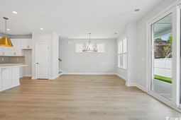 2519 Hillbourne Loop photo 4