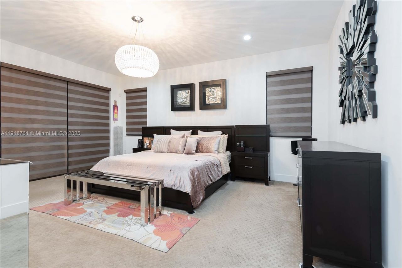 9735 W 34th Ct, Unit 9735, Hialeah, FL 33018 Photo