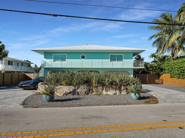 232 W Seaview Dr, Duck, FL 33050