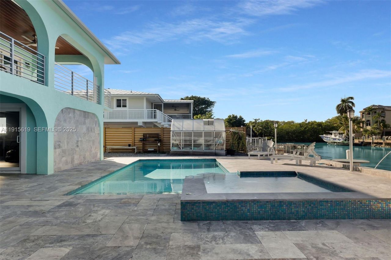 232 W Seaview Dr, Duck, FL 33050 Photo