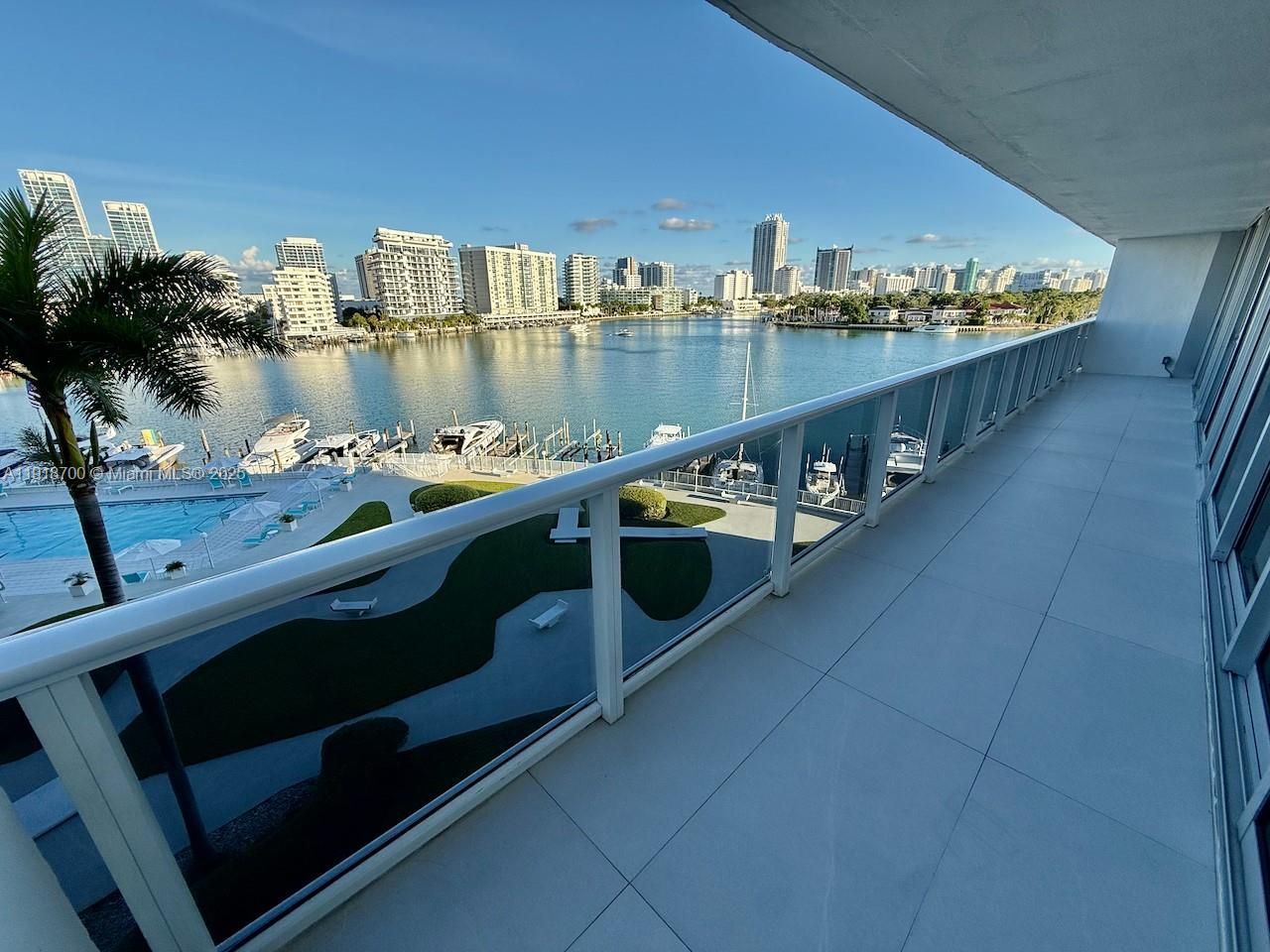 900 Bay Dr, Unit 524, Miami Beach, FL 33141 Photo